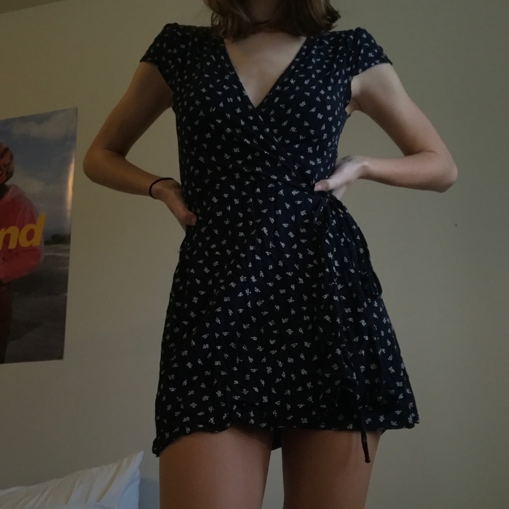brandy melville wrap dress